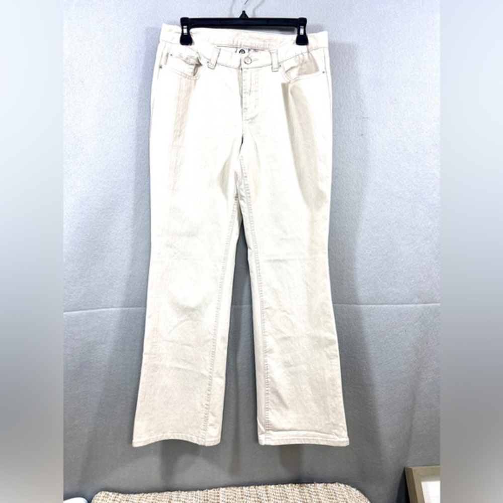 ElleMenno Beige Cream Textured Bootcut Jeans Size 11